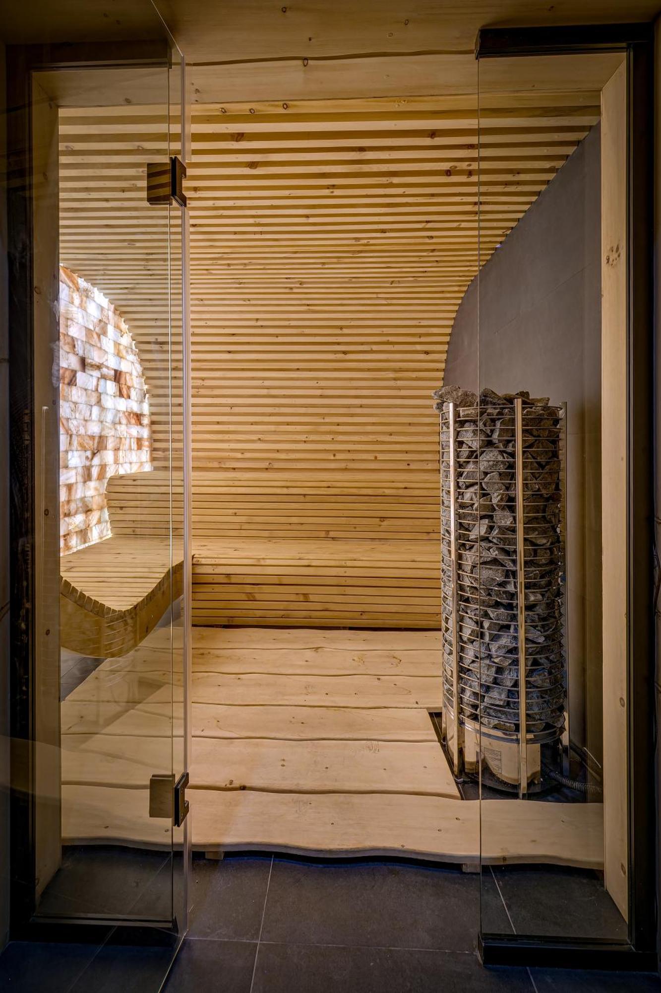Sadu Hotel Almaty, A Member Of Radisson Individuals Exterior photo