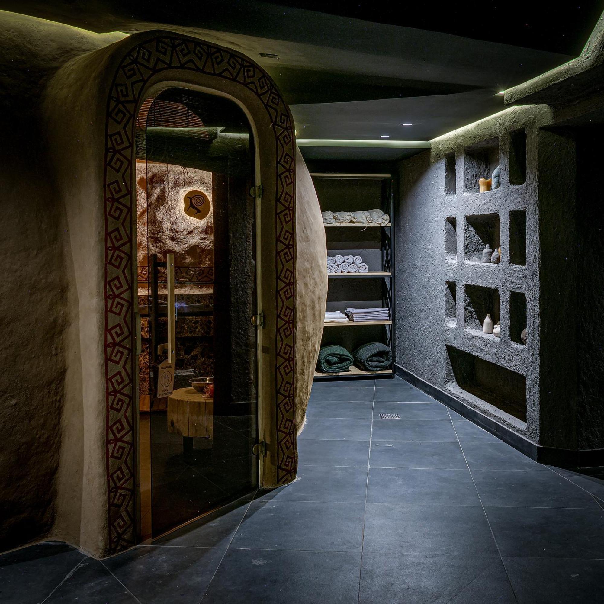 Sadu Hotel Almaty, A Member Of Radisson Individuals Exterior photo