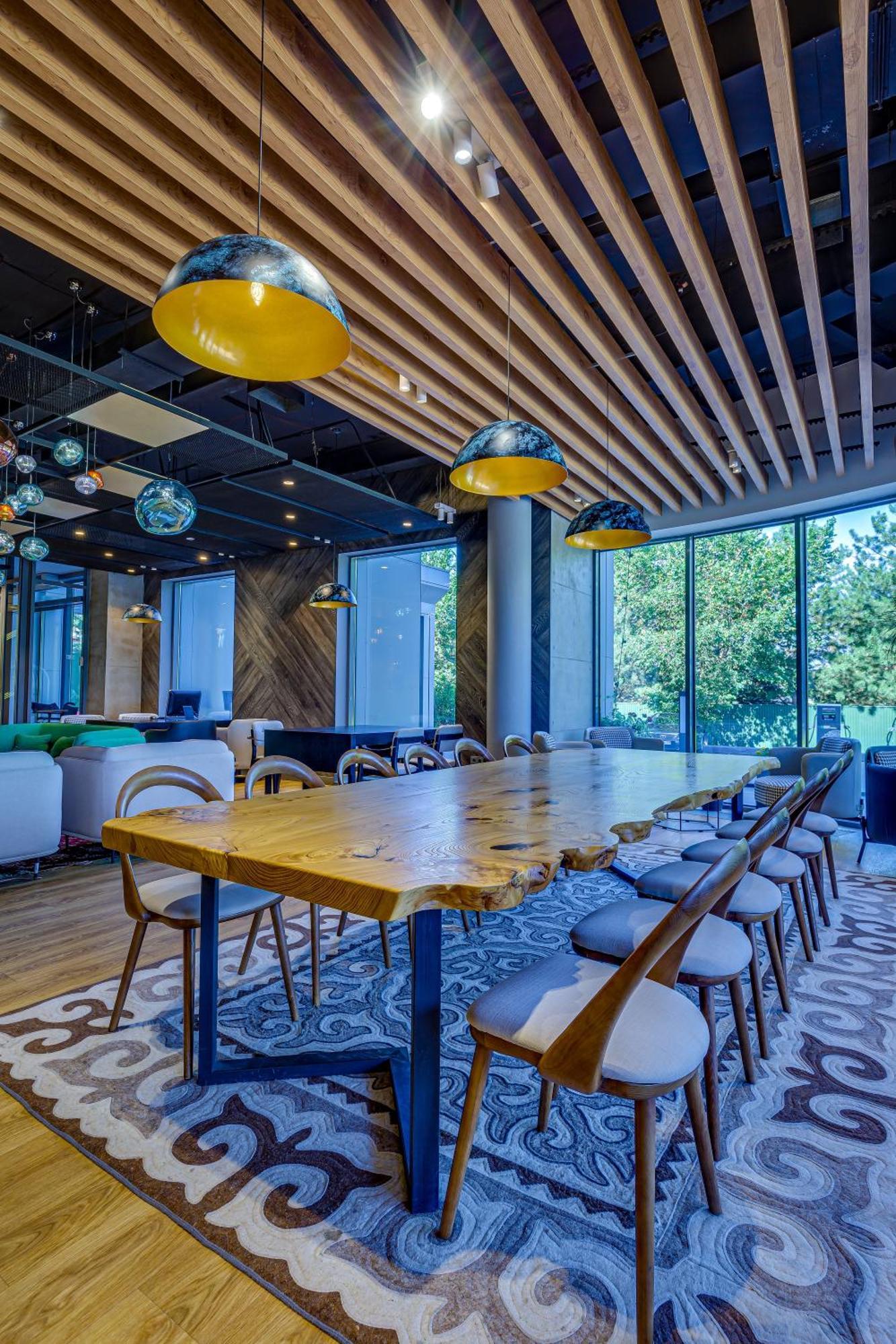 Sadu Hotel Almaty, A Member Of Radisson Individuals Exterior photo