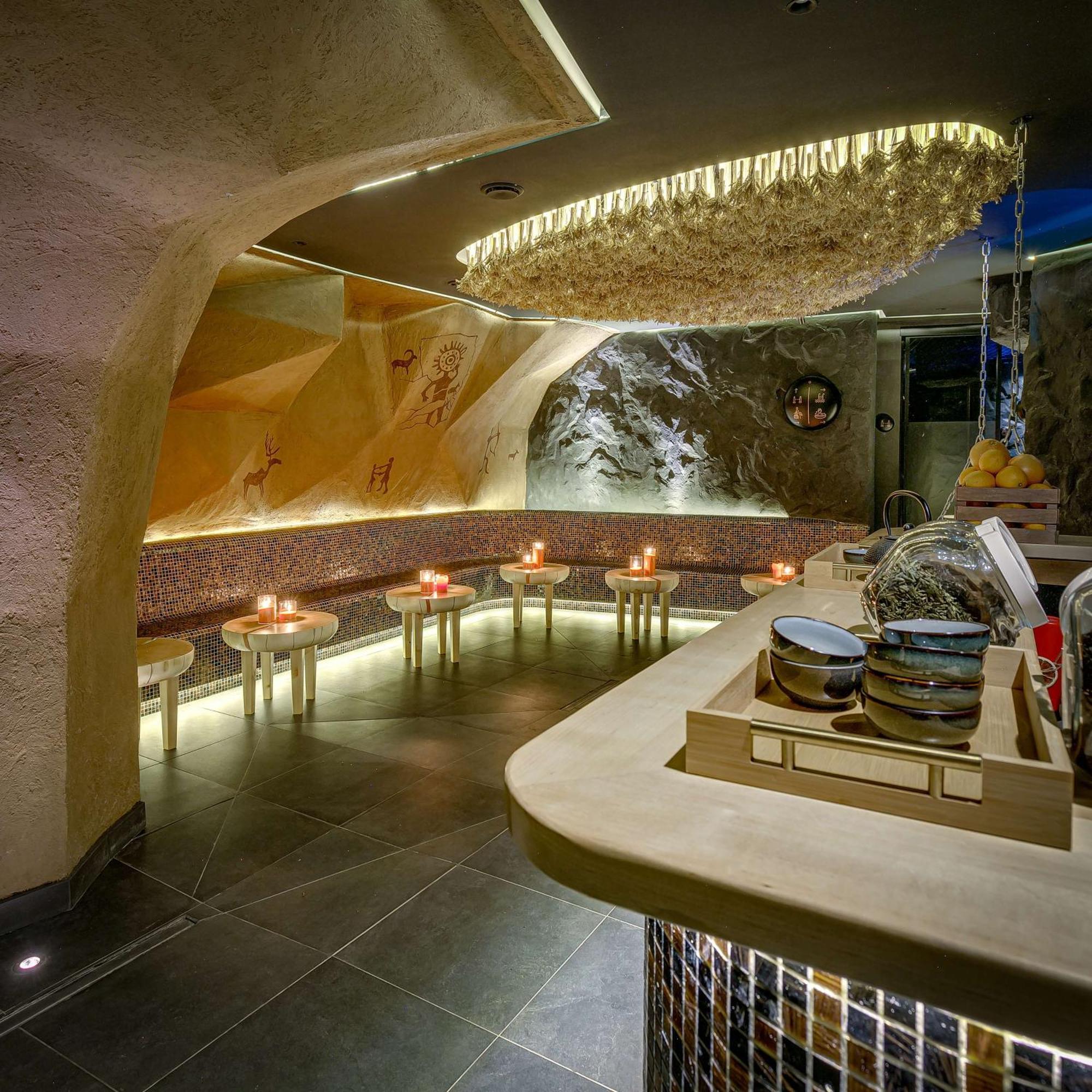 Sadu Hotel Almaty, A Member Of Radisson Individuals Exterior photo