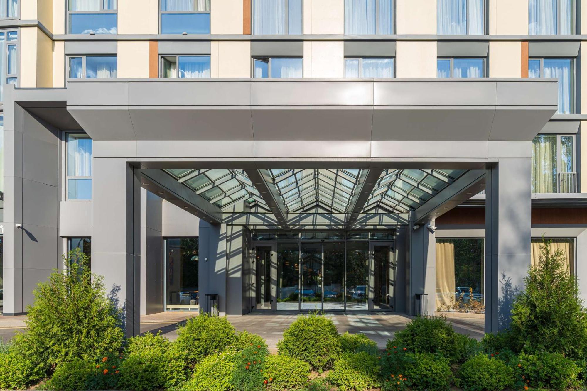 Sadu Hotel Almaty, A Member Of Radisson Individuals Exterior photo